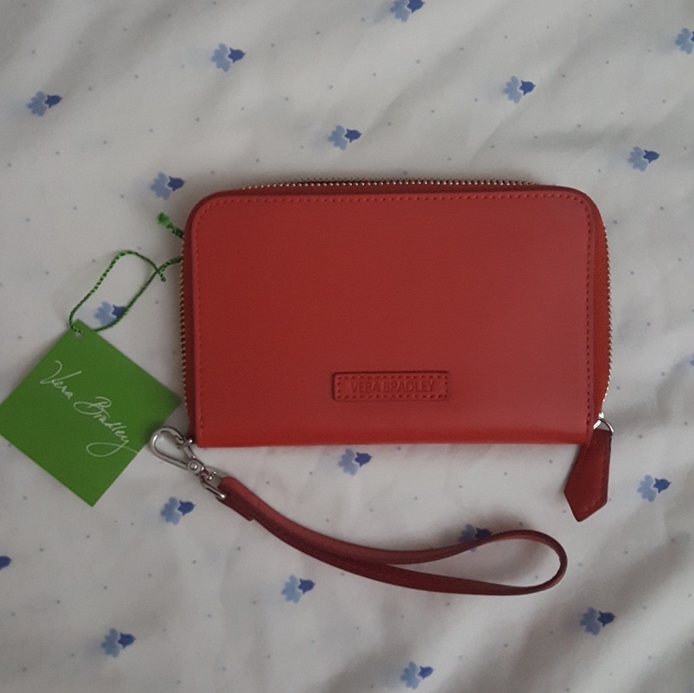 Zip around Wristlet